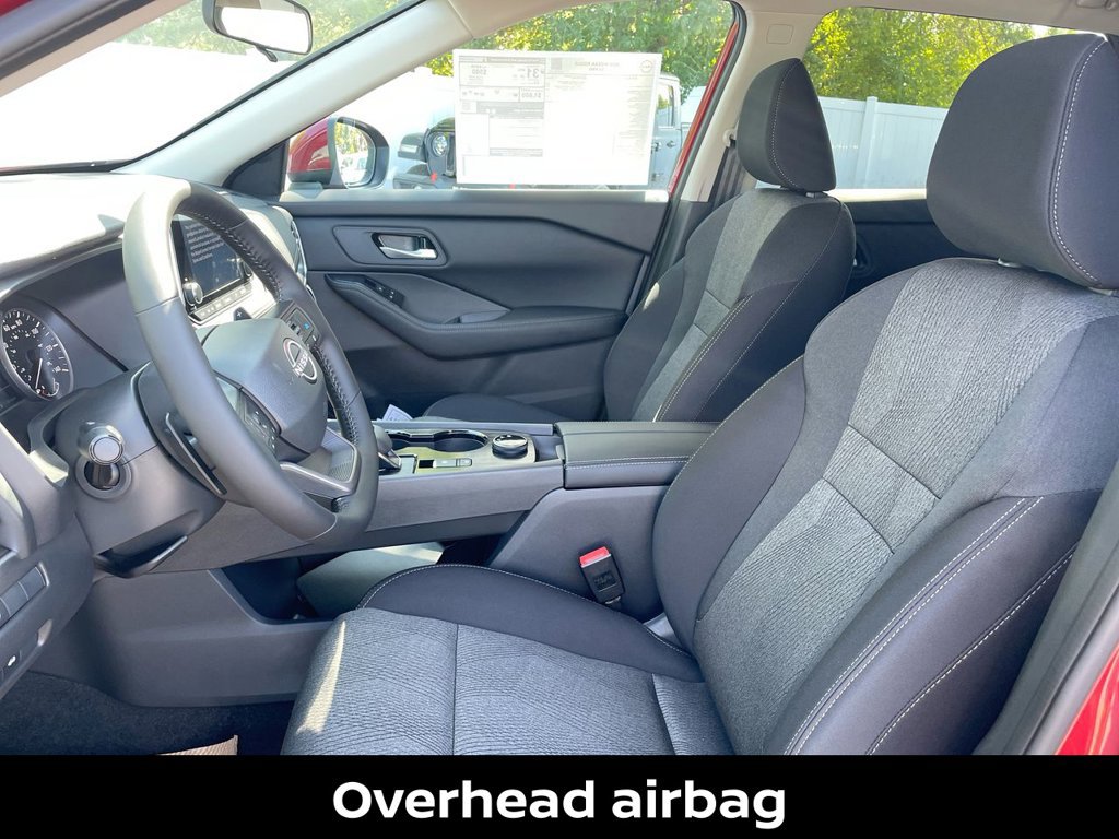 Certified 2026 Nissan Rogue SV AWD/4WD image 34