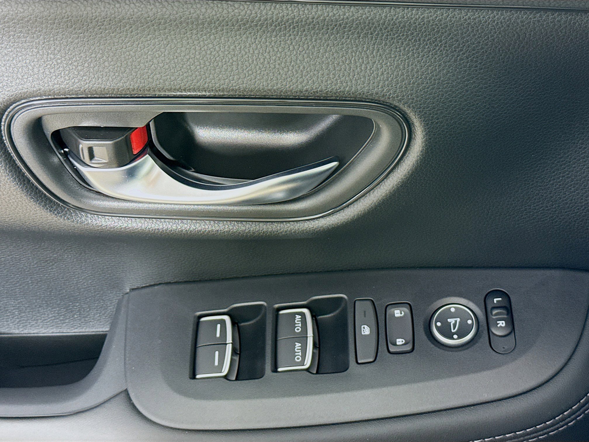 New 2026 Honda HR-V EX-L image 20