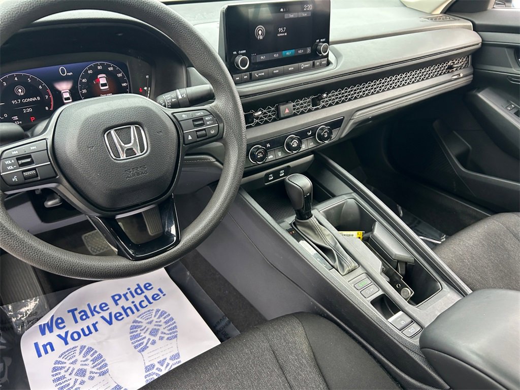Used 2023 Honda Accord LX image 11
