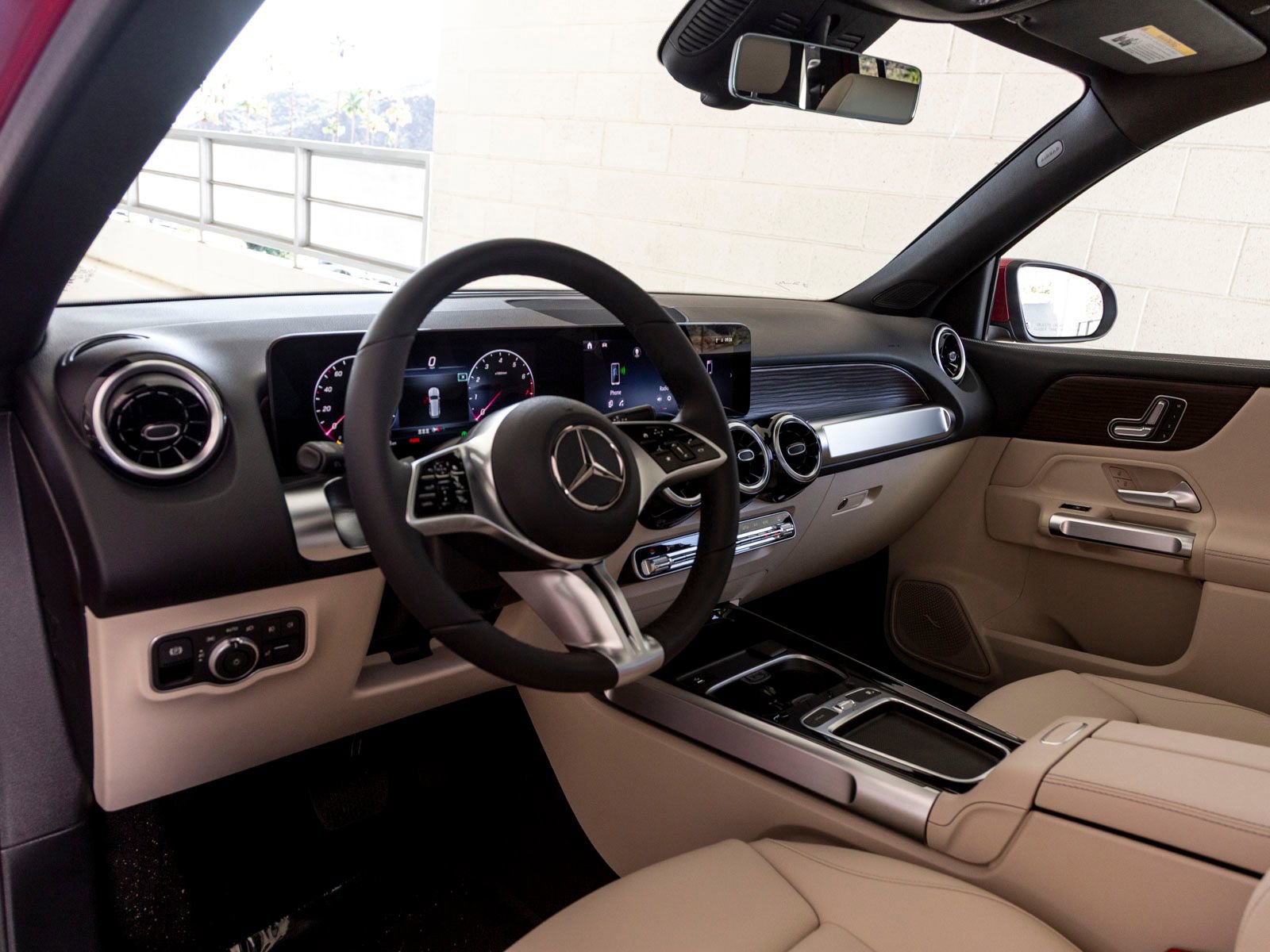 Used 2026 Mercedes-Benz GLB 250 image 17