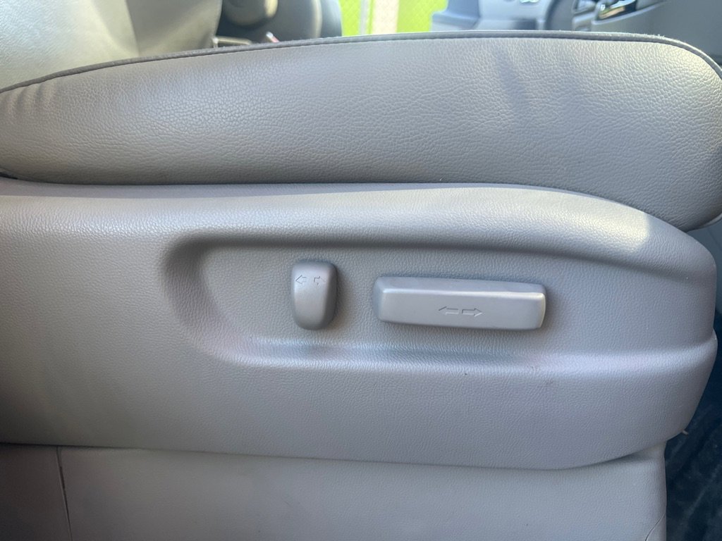 Used 2014 Honda Odyssey EX-L image 25