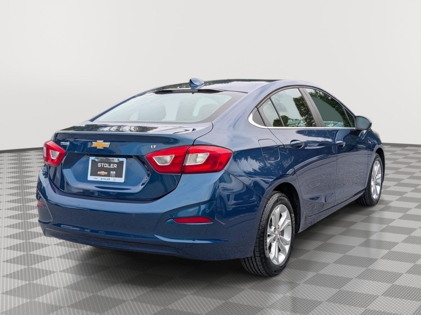 Used 2019 Chevrolet Cruze LT w/ Convenience Package FWD image 5