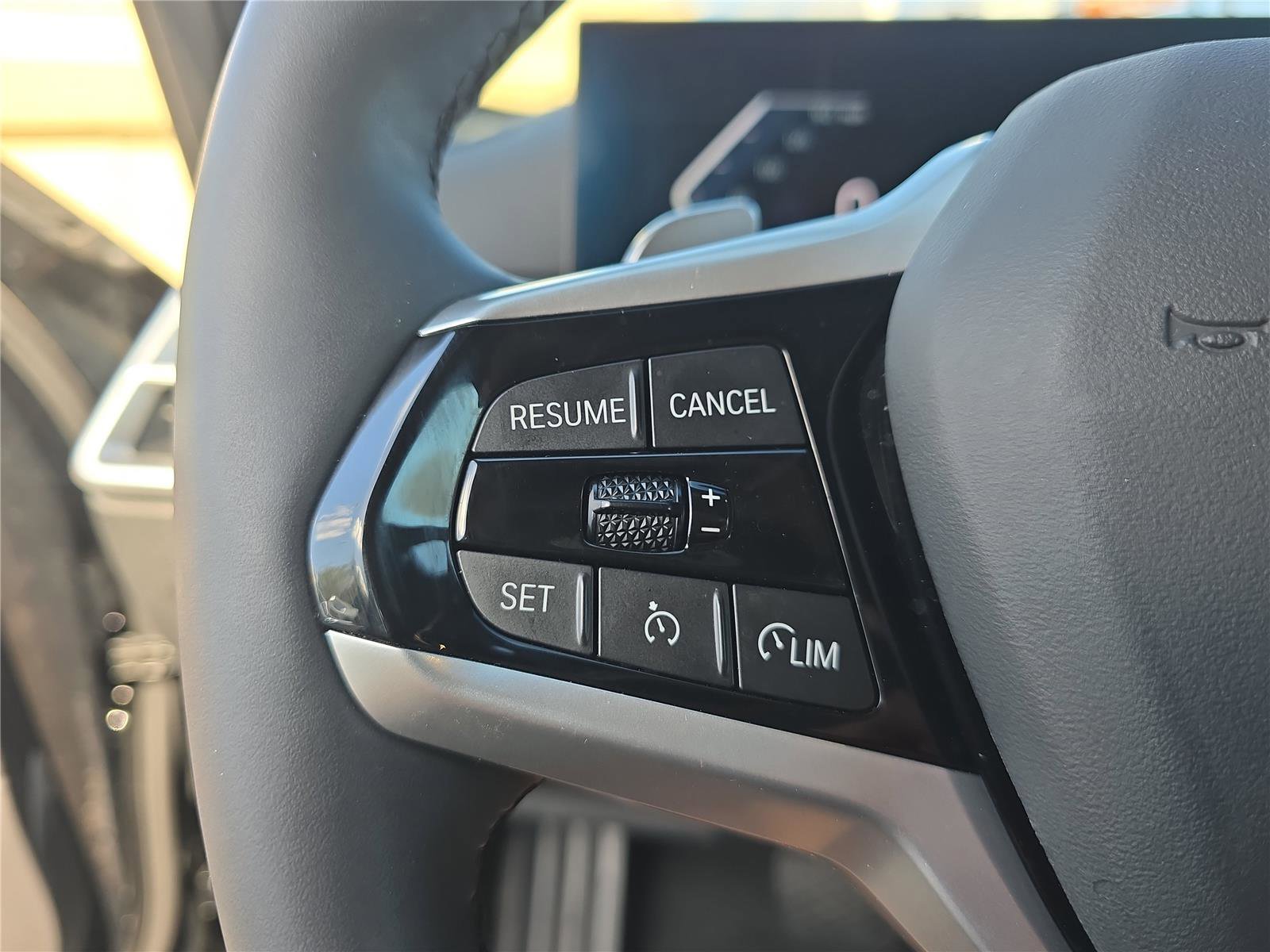 Used 2025 BMW 330i 330i image 24