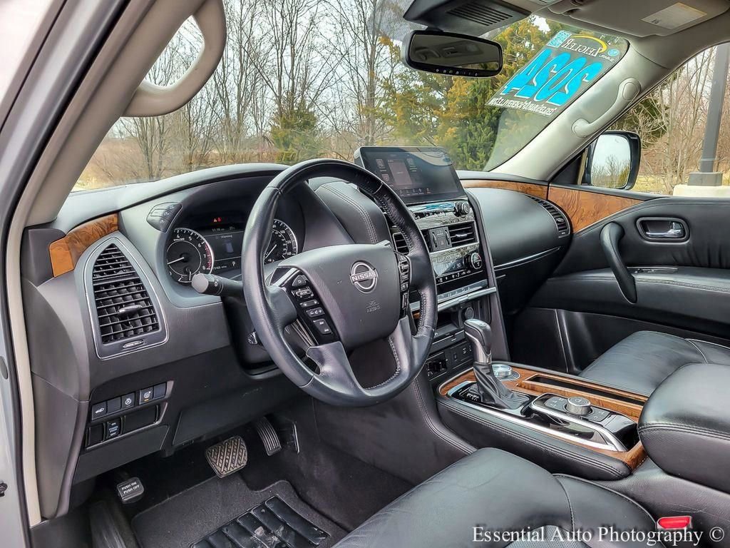 Used 2024 Nissan Armada SL image 9