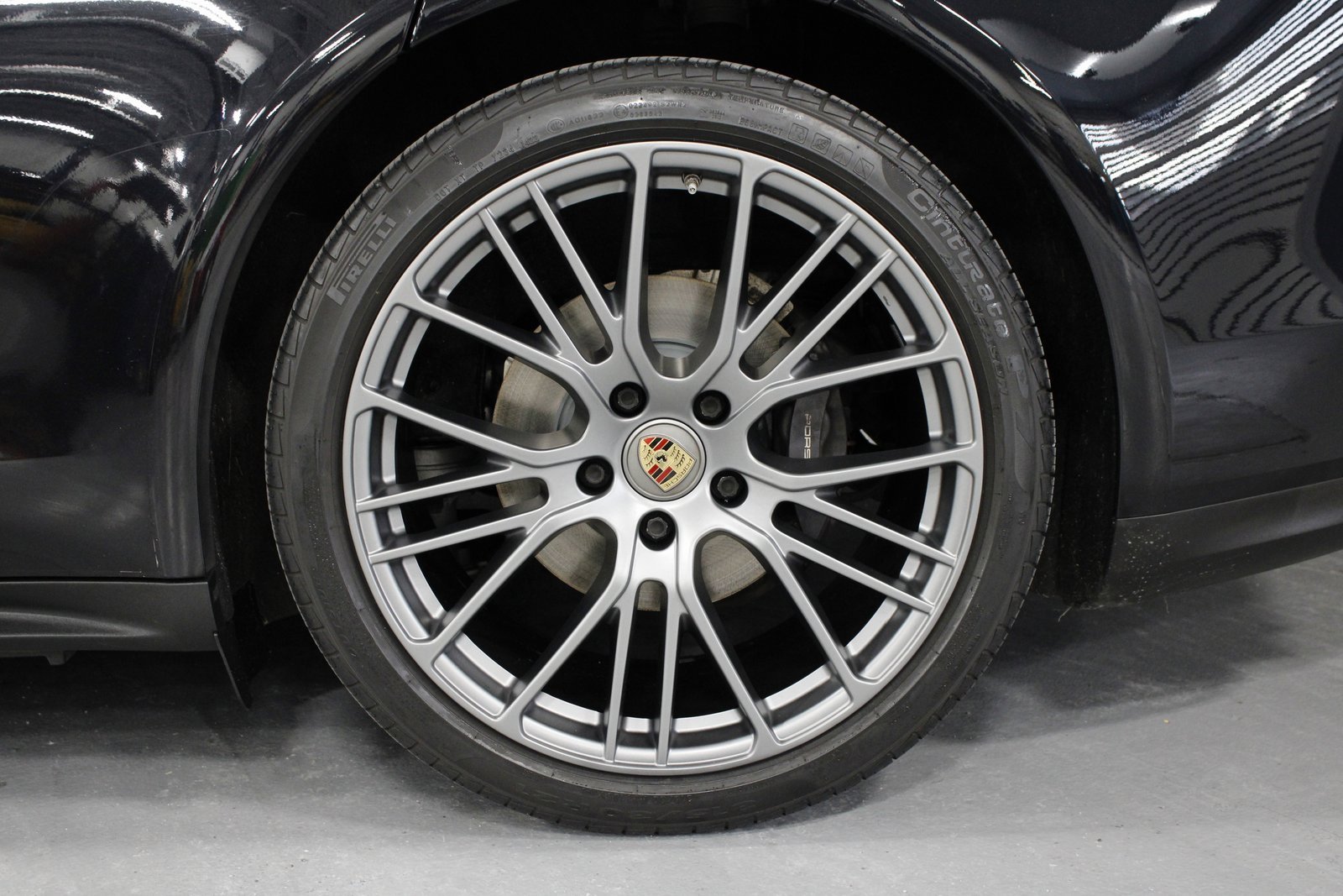 Certified 2022 Porsche Panamera 4 Platinum Edition image 12