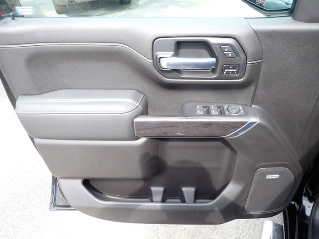 Used 2021 Chevrolet Silverado 1500 LTZ w/ Safety Package II AWD/4WD image 18