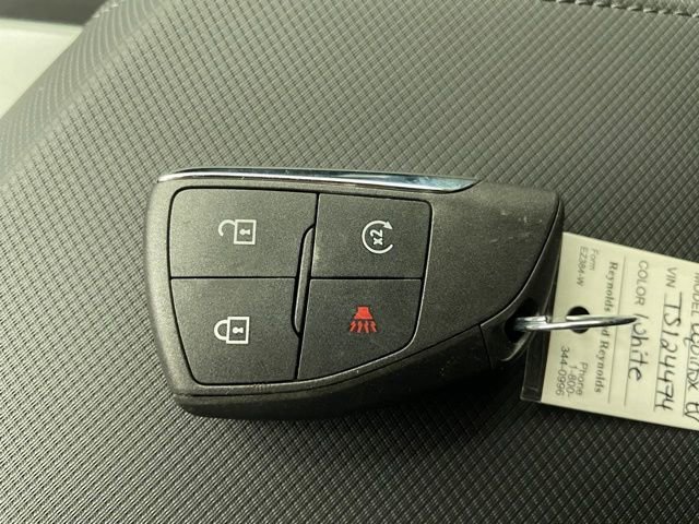 New 2026 Chevrolet Equinox EV LT image 18