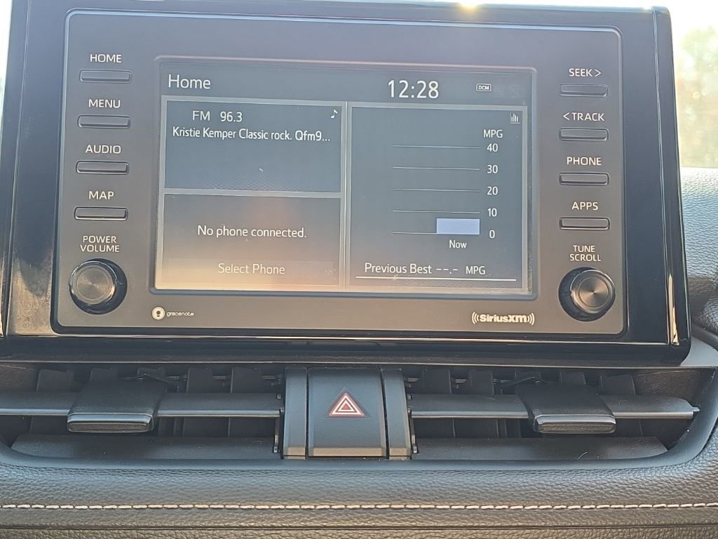 Used 2021 Toyota RAV4 XLE image 24