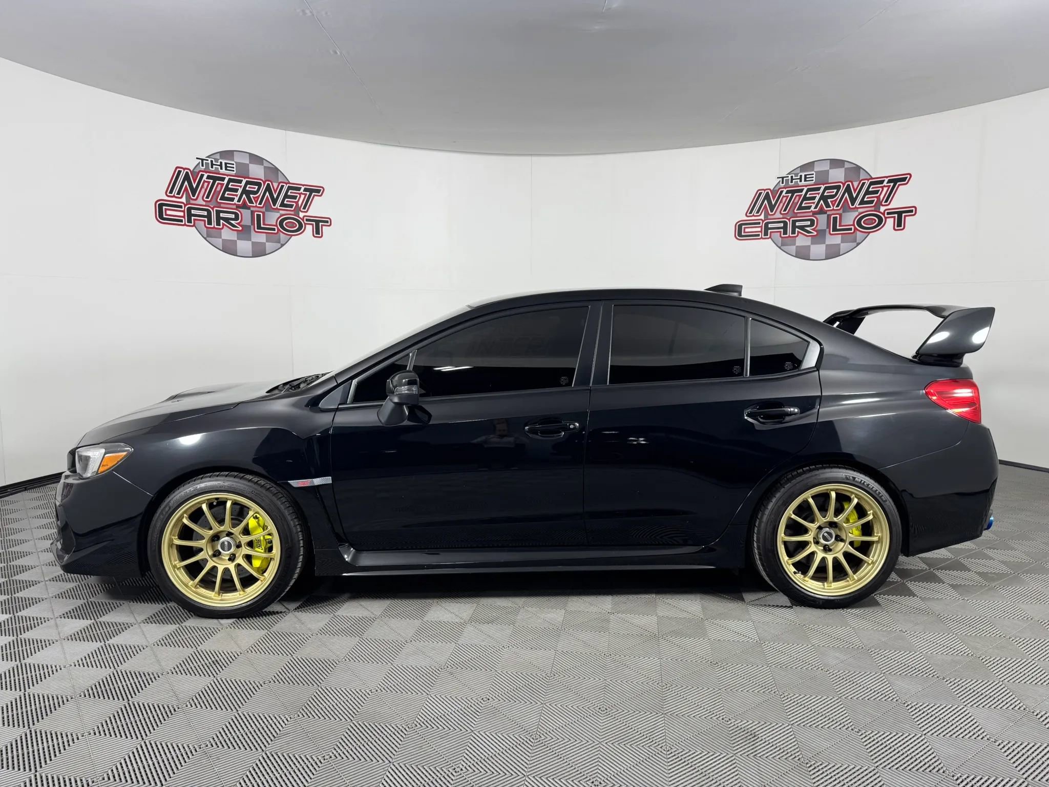 Used 2020 Subaru WRX STI AWD/4WD image 4
