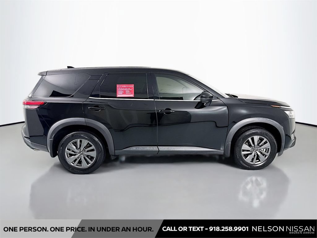 Certified 2022 Nissan Pathfinder S FWD image 4