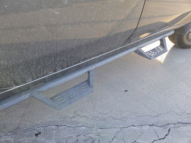 Used 2022 Chevrolet Silverado 2500 Custom w/ Custom Value Package image 12