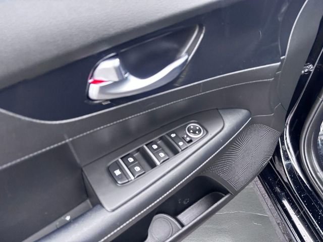 Used 2023 Kia Forte GT-Line w/ GT-Line Premium Package image 14