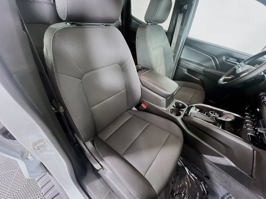 Used 2023 GMC Canyon Elevation w/ Convenience Package AWD/4WD image 27
