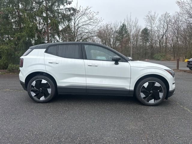 New 2026 Volvo EX30 Plus w/ Protection Package Premier image 8