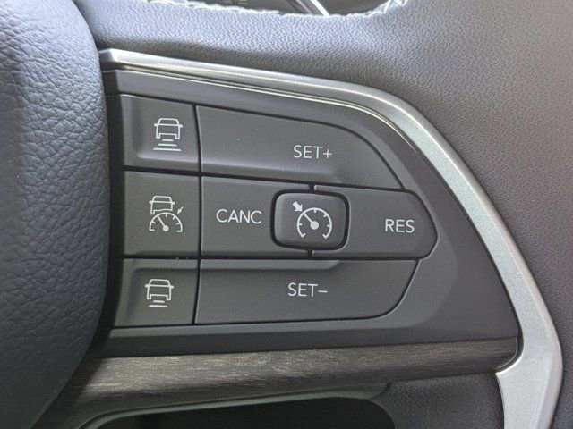 New 2025 Jeep Grand Cherokee L Limited w/ Black Appearance Package image 23