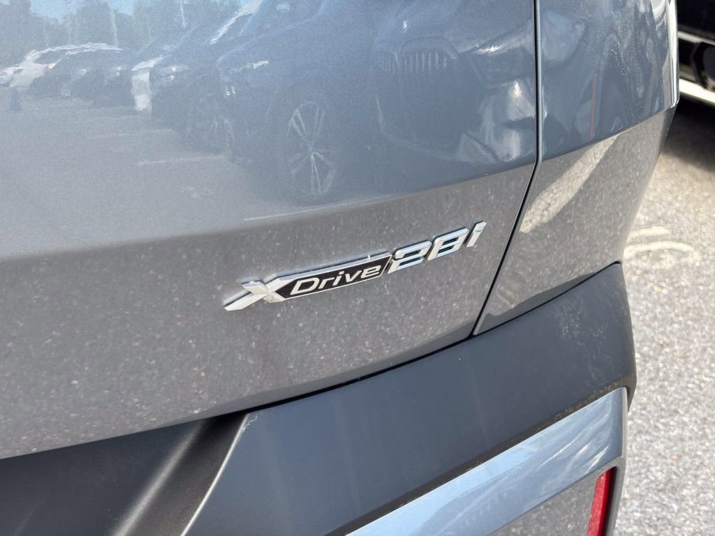 New 2026 BMW X2 xDrive28i w/ Technology Package AWD/4WD image 7