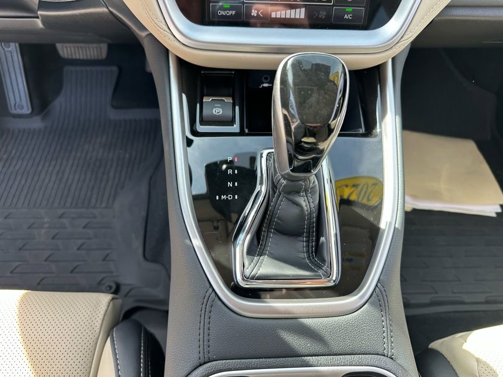 Used 2025 Subaru Outback Premium image 20