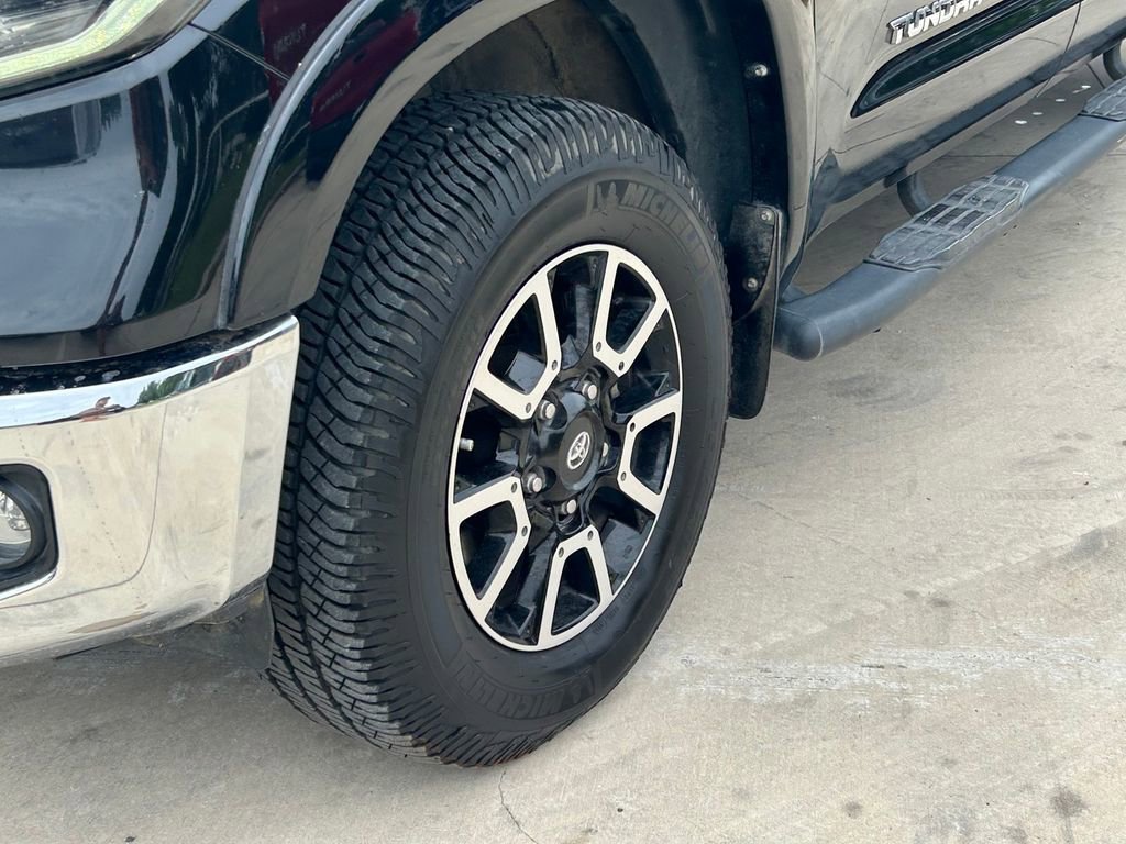 Used 2019 Toyota Tundra SR5 w/ TRD Off Road Package AWD/4WD image 9