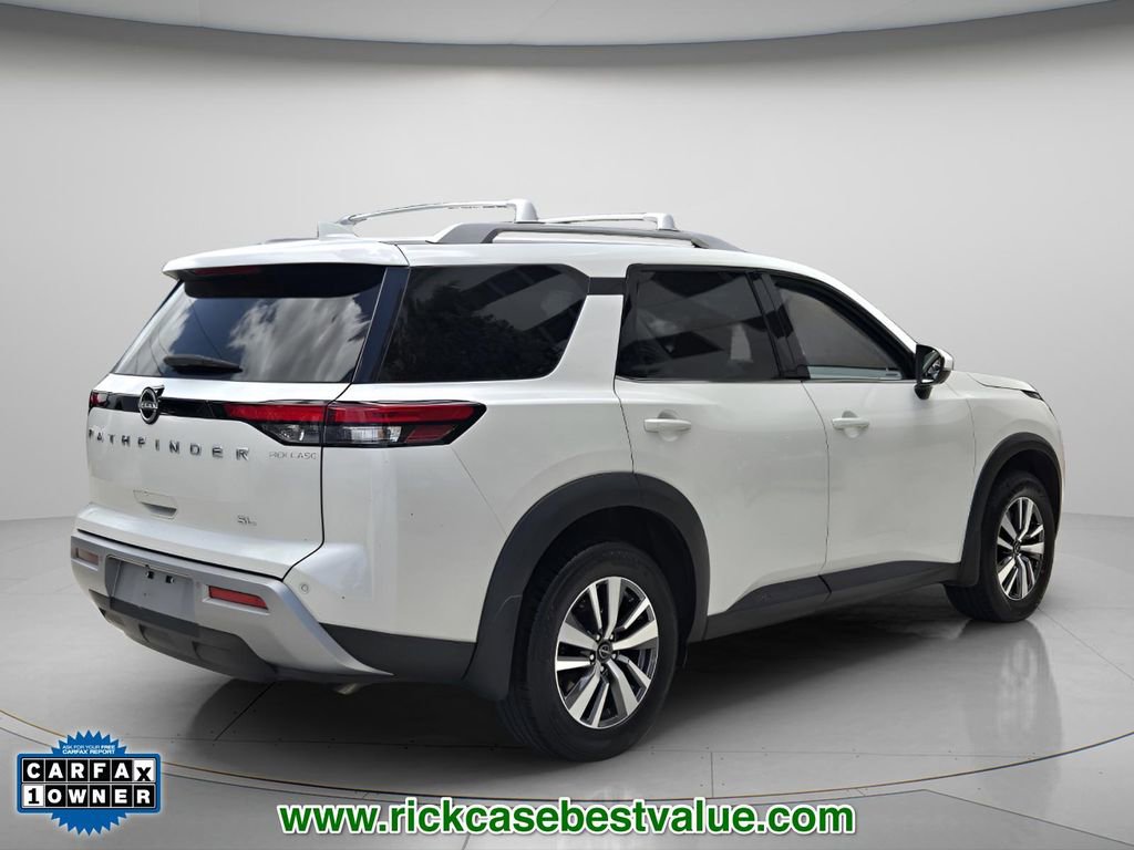 Used 2024 Nissan Pathfinder SL w/ Cargo Package FWD image 7