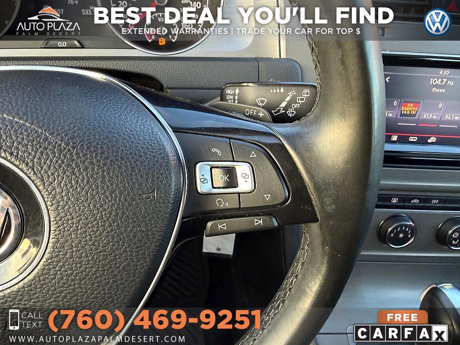 Used 2015 Volkswagen Golf S FWD image 22