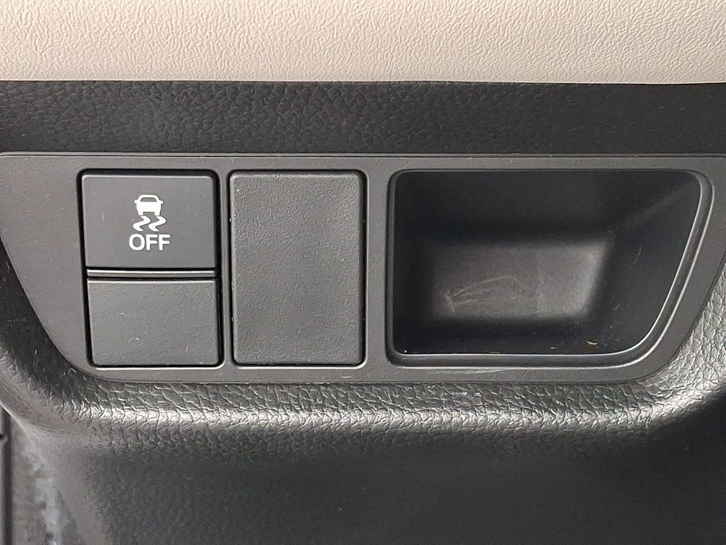 Used 2023 Honda HR-V LX image 26