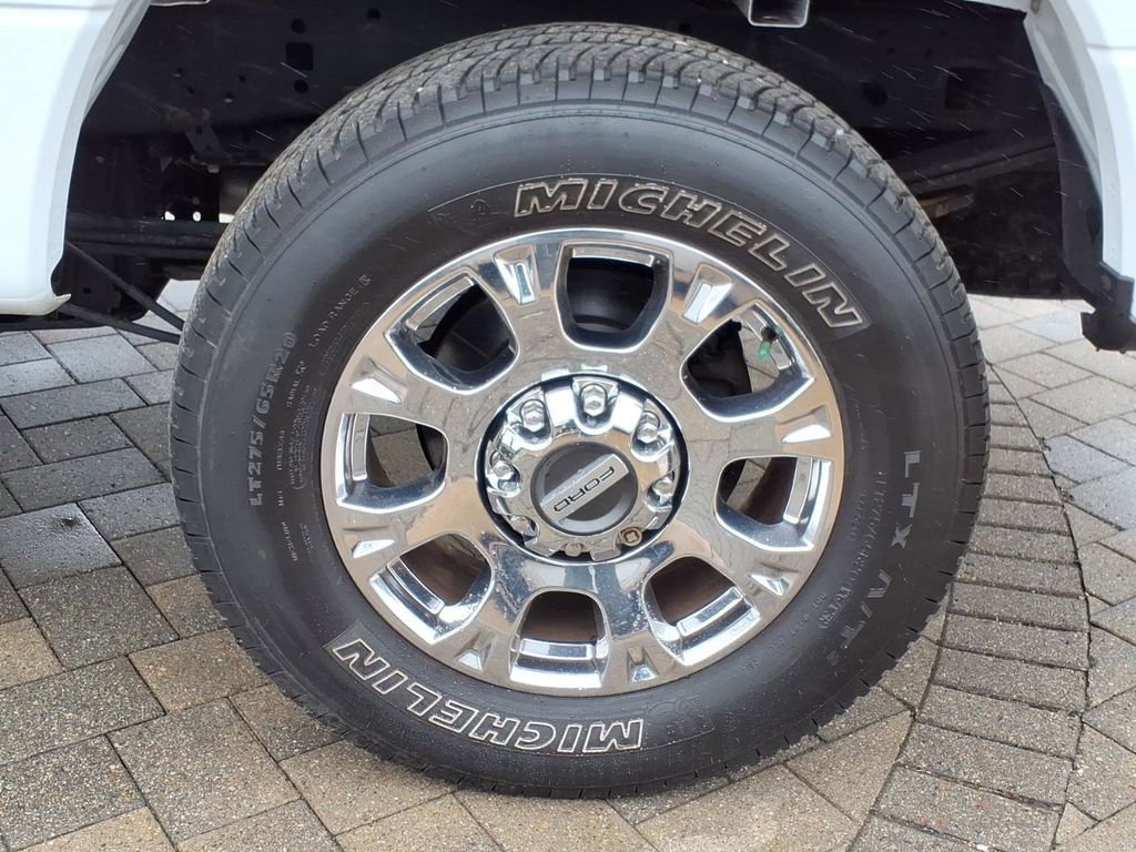 Used 2020 Ford F250 Lariat w/ Lariat Ultimate Package image 7