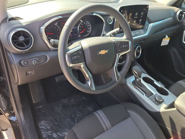 New 2026 Chevrolet Blazer LT image 17