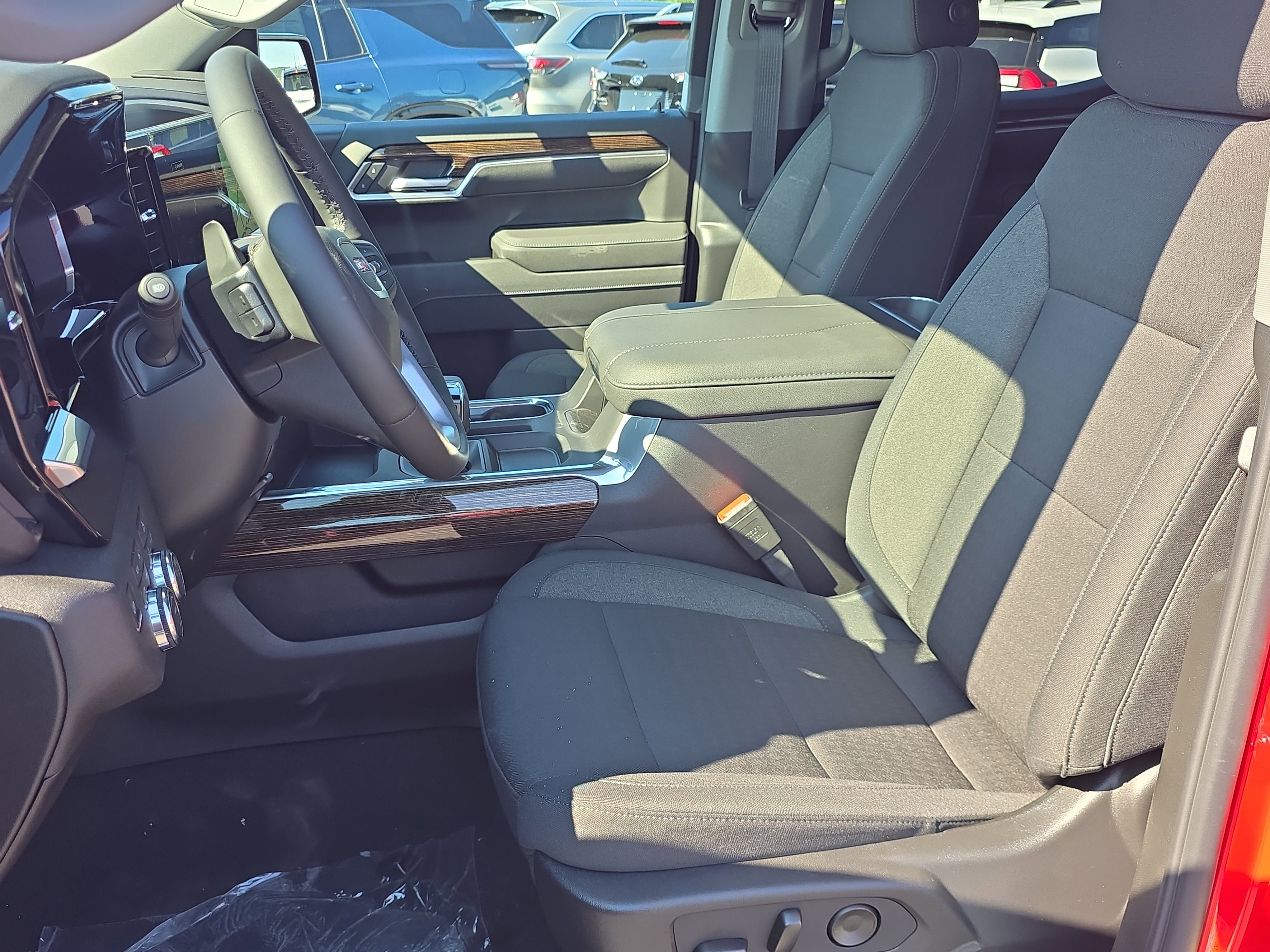 New 2026 GMC Sierra 1500 Elevation image 11