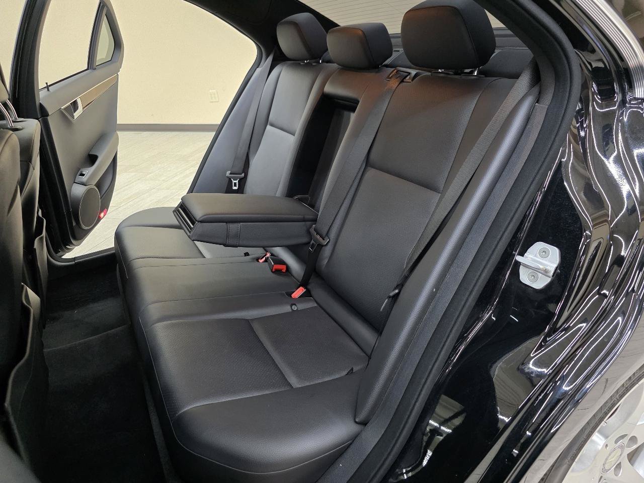 Used 2014 Mercedes-Benz C 250 Sedan w/ Multimedia Package image 24