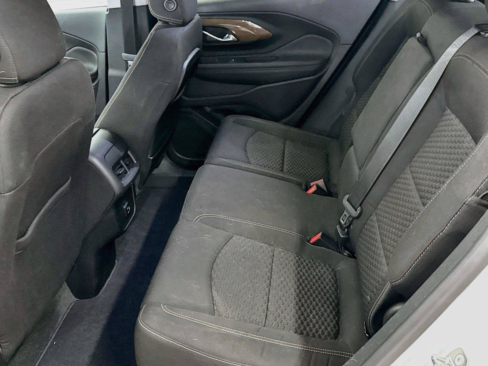 Used 2018 GMC Terrain SLE w/ Driver Convenience Package AWD/4WD image 5