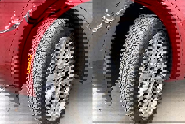 Certified 2023 Buick Envision Avenir image 34