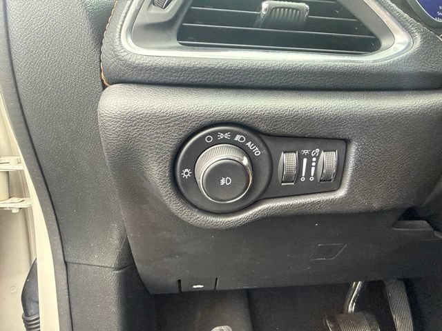 Used 2021 Chrysler Pacifica Pinnacle AWD/4WD image 26