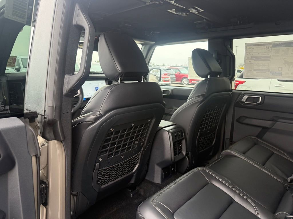 New 2025 Ford Bronco Badlands image 10