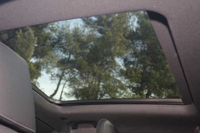 New 2026 BMW X2 xDrive28i w/ Technology Package image 22