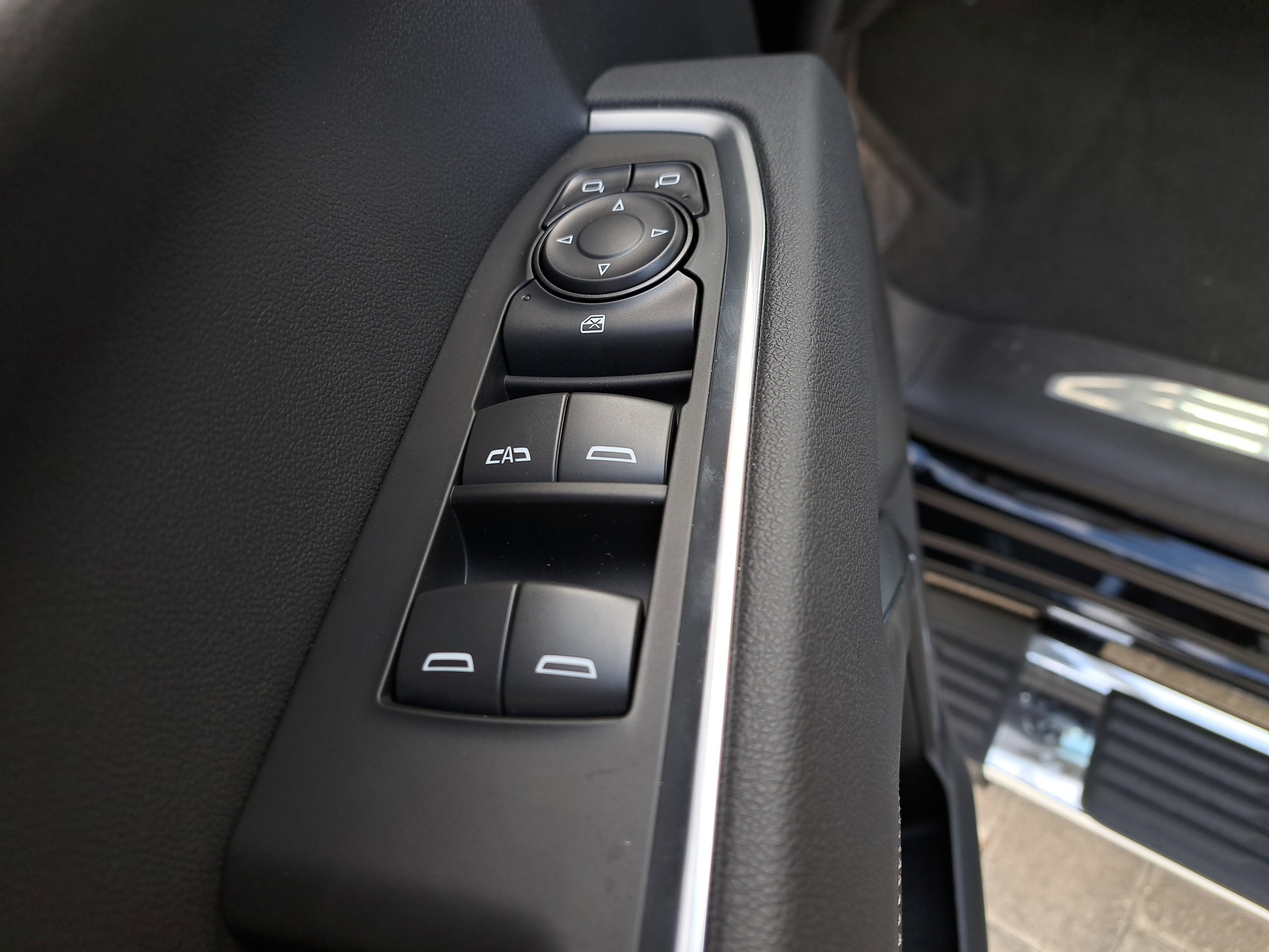 New 2026 GMC Sierra 1500 SLE w/ Preferred Package image 19