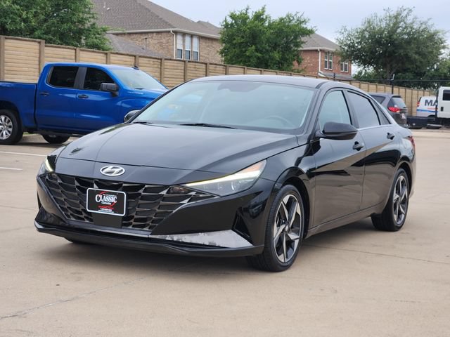 Used 2022 Hyundai Elantra Limited FWD image 12