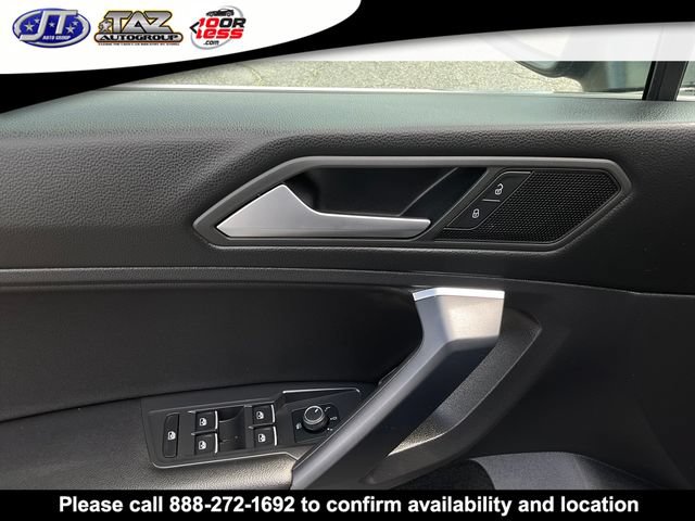 Used 2021 Volkswagen Tiguan SE FWD image 11