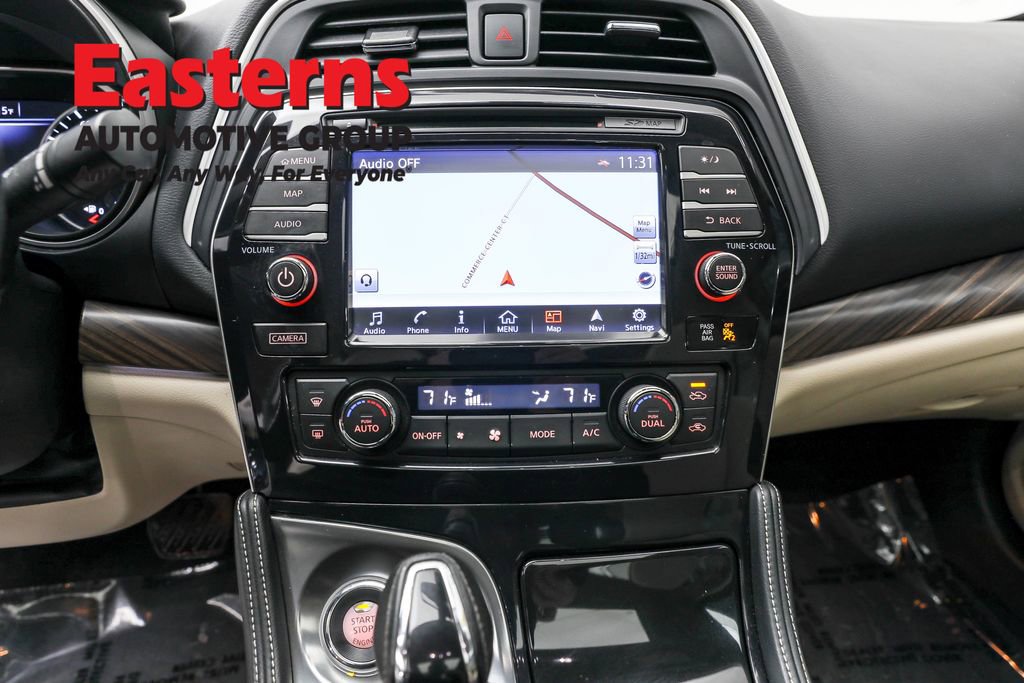 Used 2017 Nissan Maxima Platinum image 12