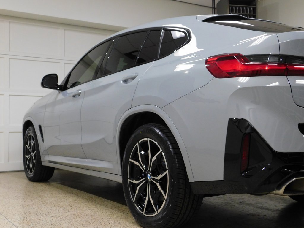 Used 2023 BMW X4 xDrive30i image 82