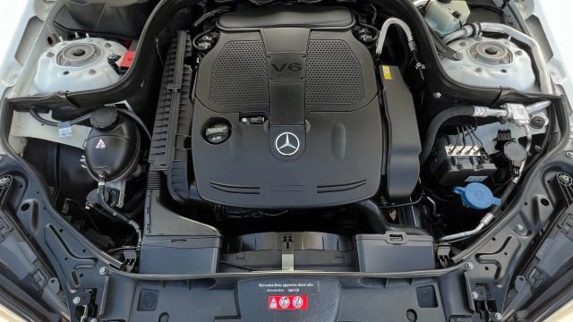 Used 2015 Mercedes-Benz E 350 4MATIC Sedan image 57