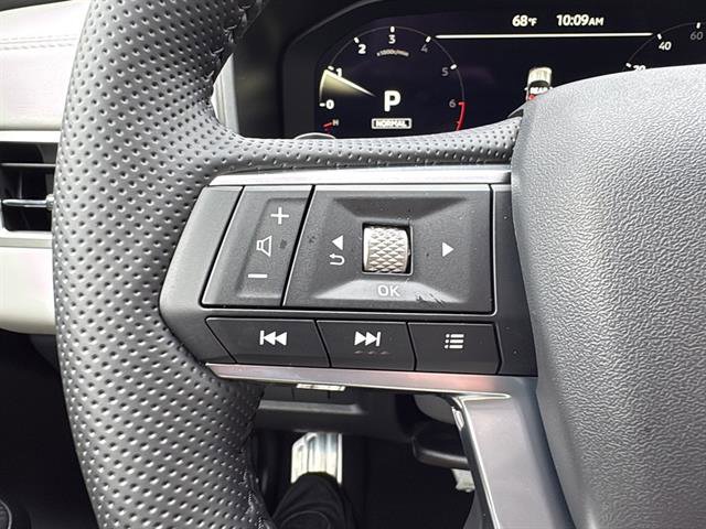 New 2026 Mitsubishi Outlander SEL image 21