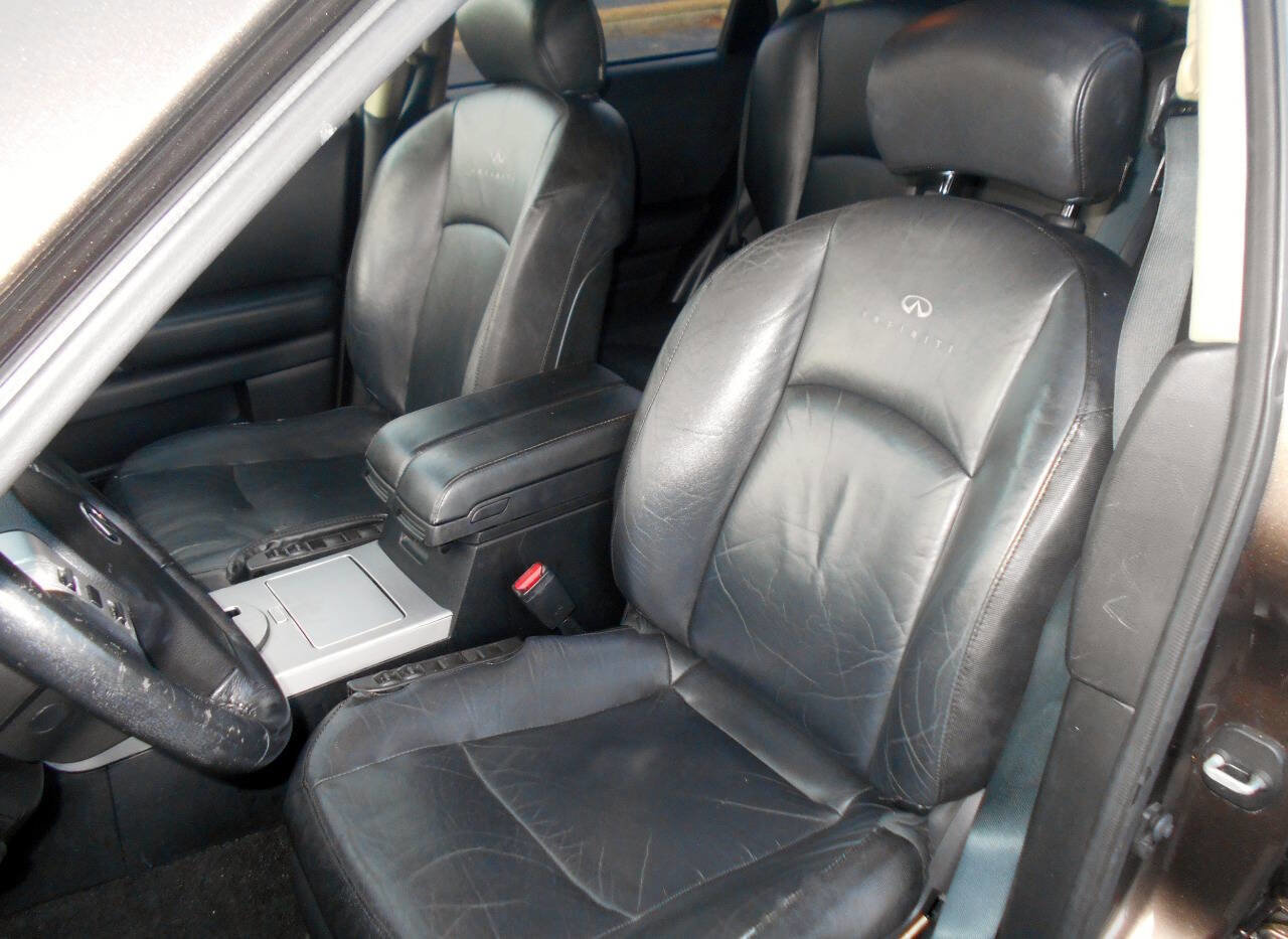 Used 2004 INFINITI FX45 AWD w/ Technology Pkg image 10