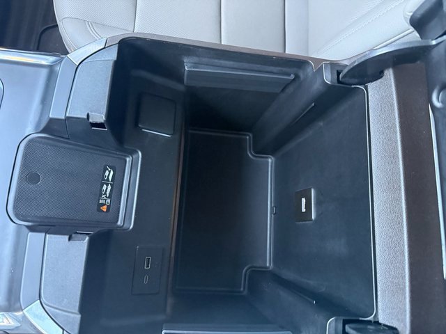 Used 2024 Chevrolet Silverado 3500 LTZ w/ LTZ Convenience Package image 20