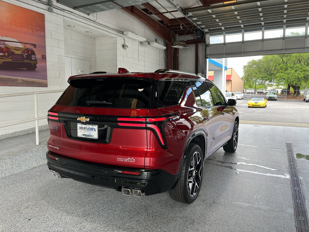 New 2026 Chevrolet Traverse High Country FWD image 11