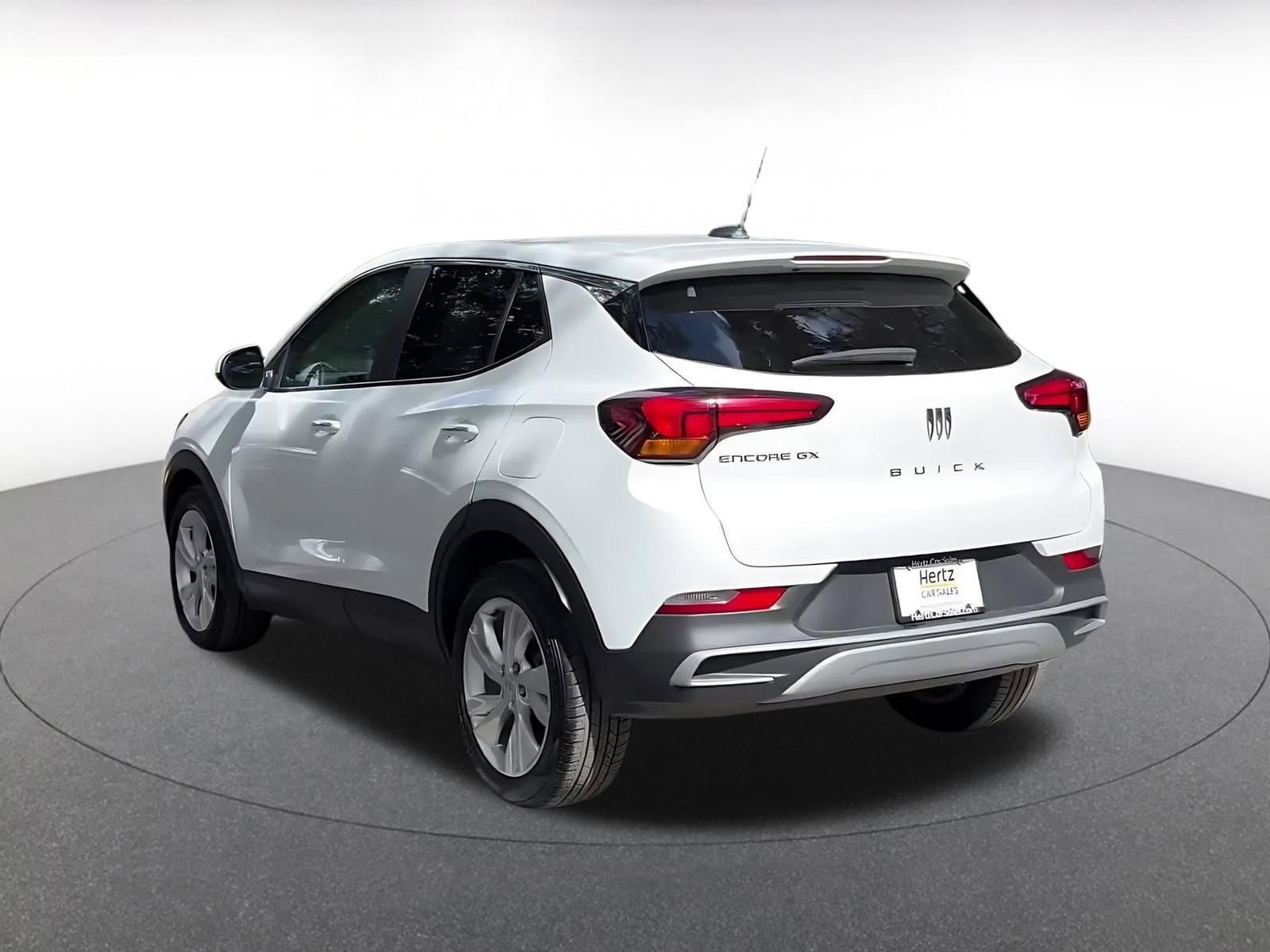 Used 2025 Buick Encore GX Preferred FWD image 11