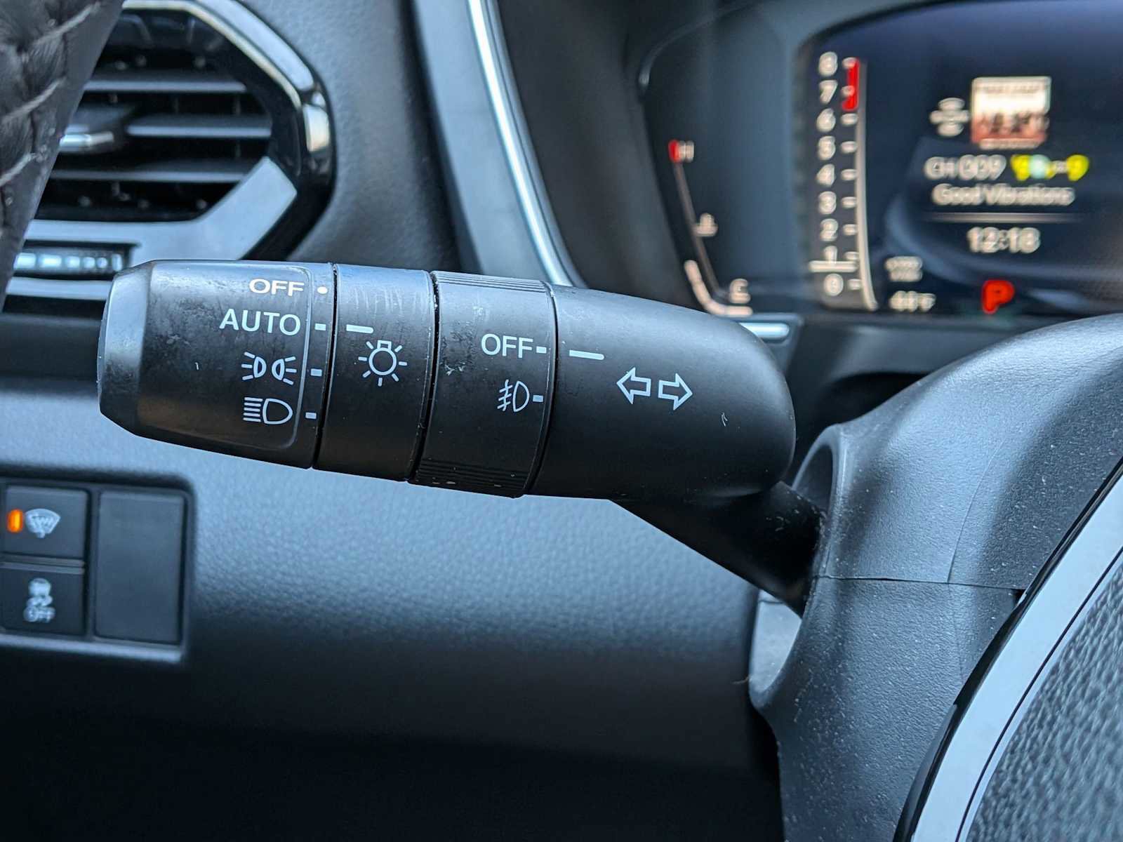 Used 2023 Honda Pilot Elite image 27