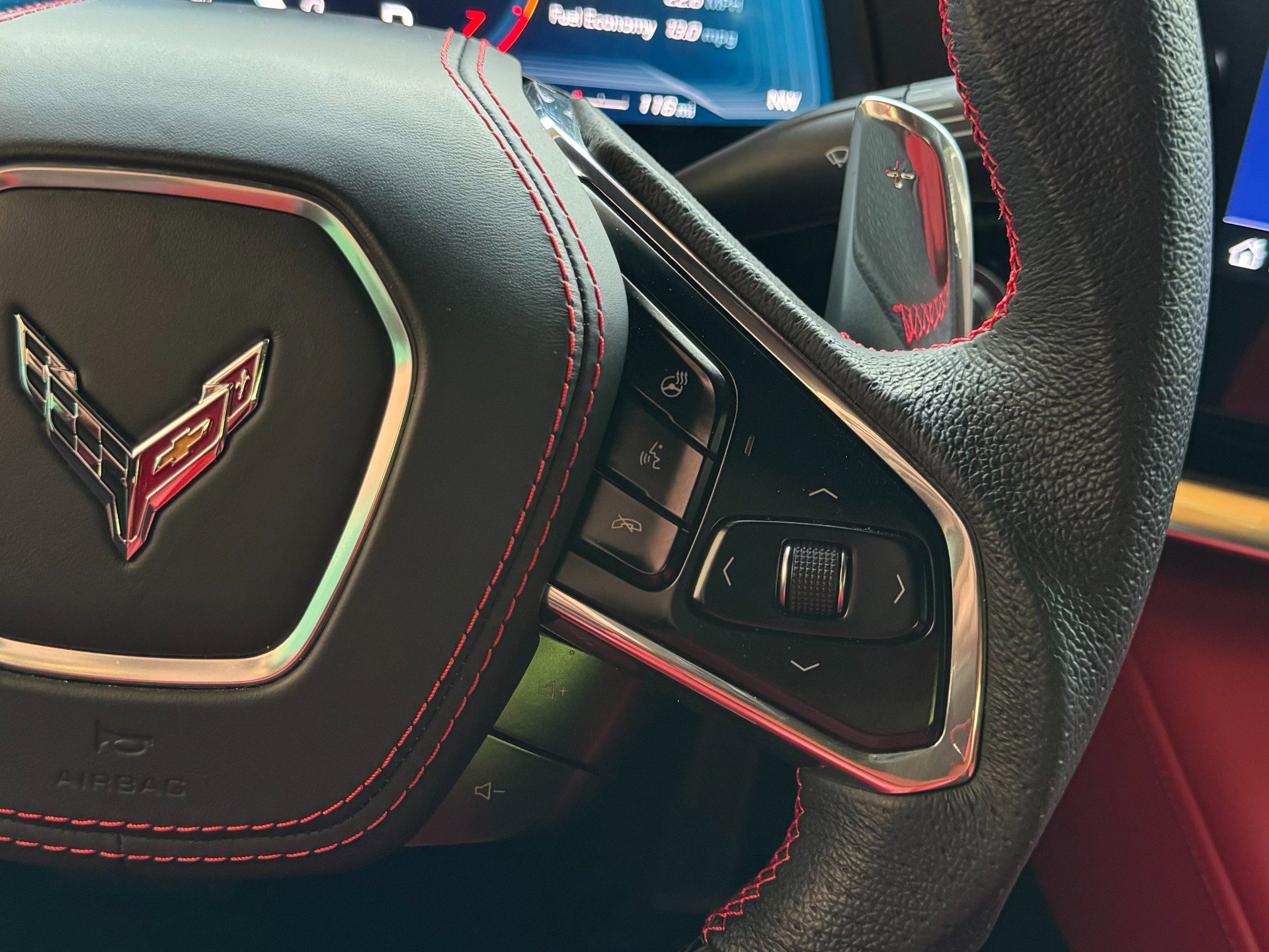 Used 2023 Chevrolet Corvette Stingray Premium Cpe w/ Z51 Performance Package RWD image 37