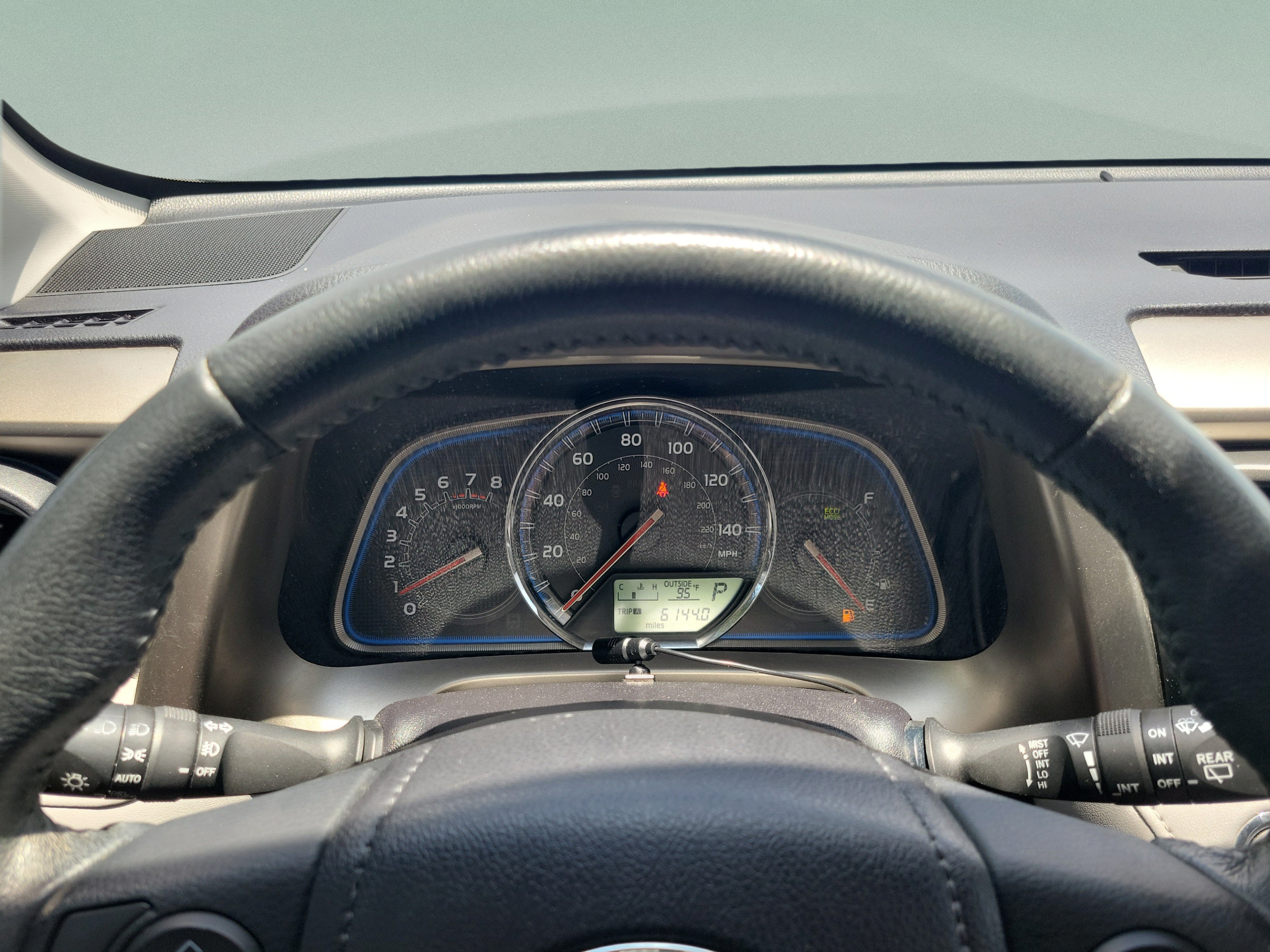 Used 2015 Toyota RAV4 Limited w/ Technology Package FWD image 25