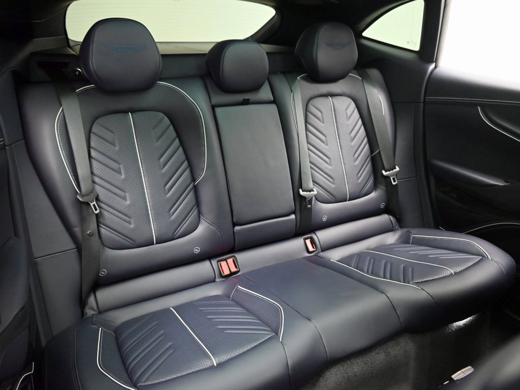 Used 2026 Aston Martin DBX S image 10