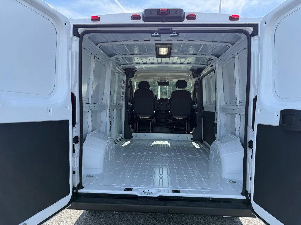 New 2026 RAM ProMaster 1500 w/ Convenience Group FWD image 22